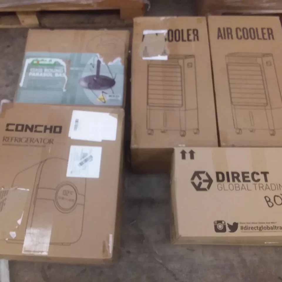 PALLET OF ASSORTED ITEMS INCLUDING AIR COOLER, DUAL LONG ARM TV WALL MOUNT, WALL MOUNTED CHIN UP BAR, FORGING MOUNT TV WALL MOUNT, HOMEBASE ROUND PARASOL BASE, ARTIC MAX 24 LITRE COOL BOX