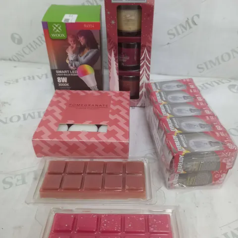 BOX OF APPROXIMATELY 15 ASSORTED ITEMS TO INCLUDE - TEA LIGHTS, CANDLE WAX, LED BULB ETC