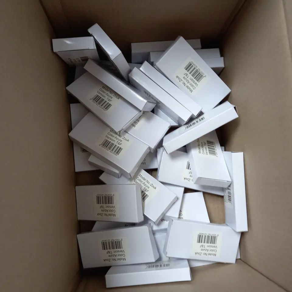 BOX OF APPROXIMETLY 30 NOKIA 3310 AZURE 