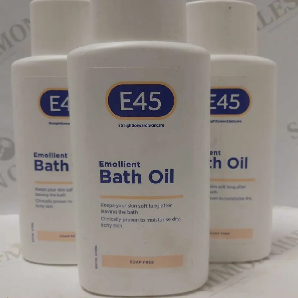 LOT OF APPROX 4 X 500ML E45 EMOLLIENT BATH OIL