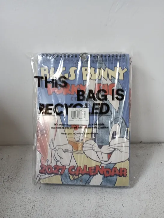 Lot 7746: BOX OF APPROXIMATELY 24 X BUGS BUNNY & PORKY PIG 2027 ...