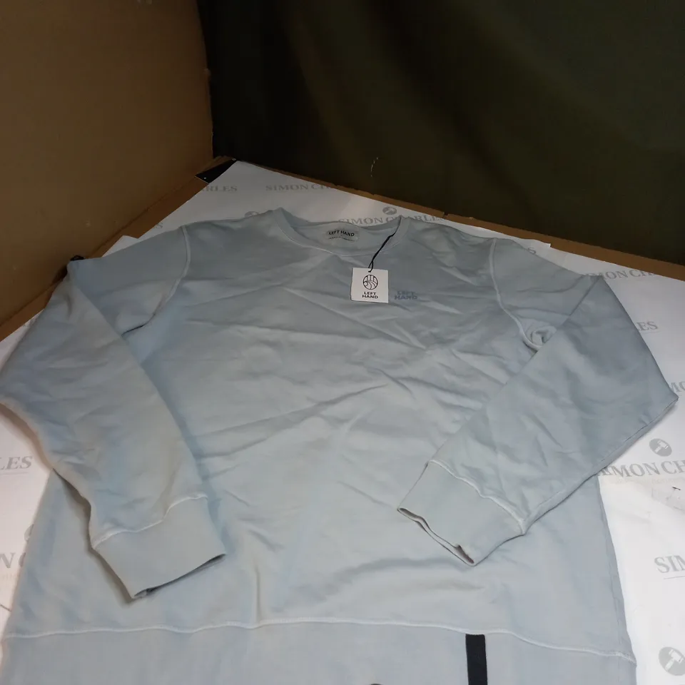 XL LEFT HAND LIGHT BLUE JUMPER 