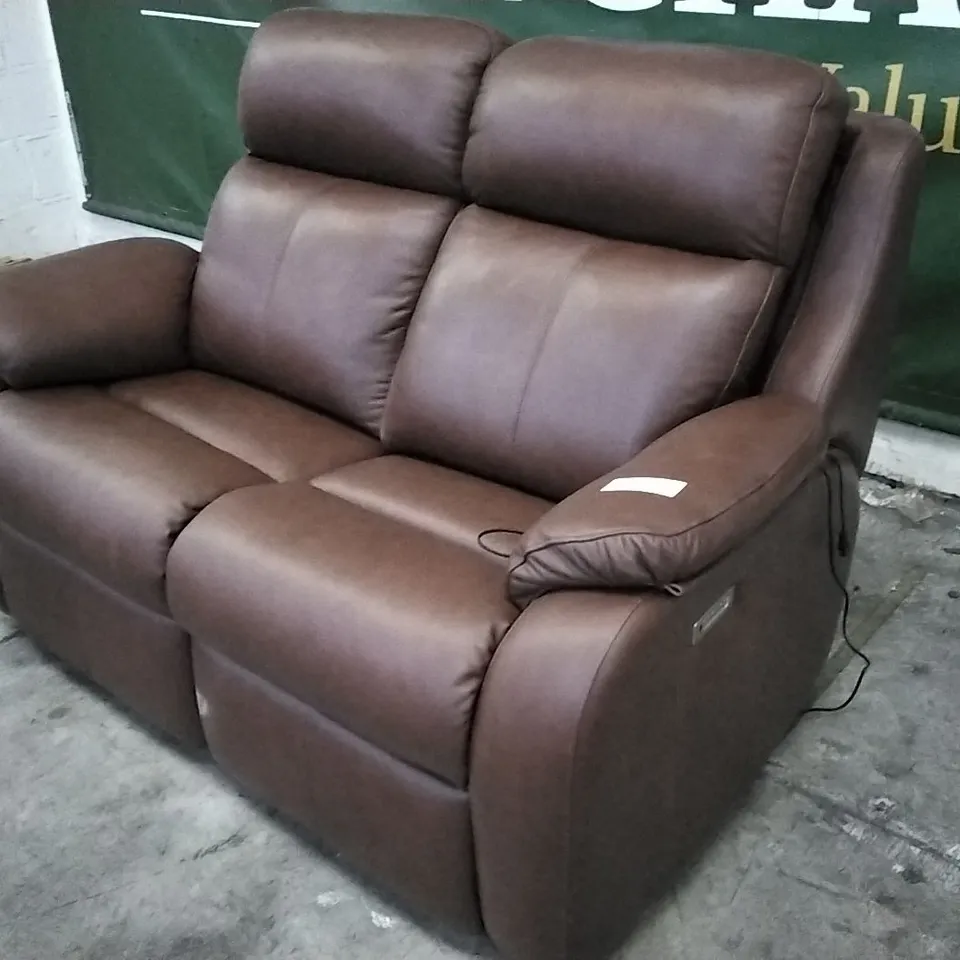 QUALITY BRITISH DESIGNED & MANUFACTURED G PLAN KINGSBURY 2 SEATER POWER RECLINER SOFA CAPRI OAK LEATHER