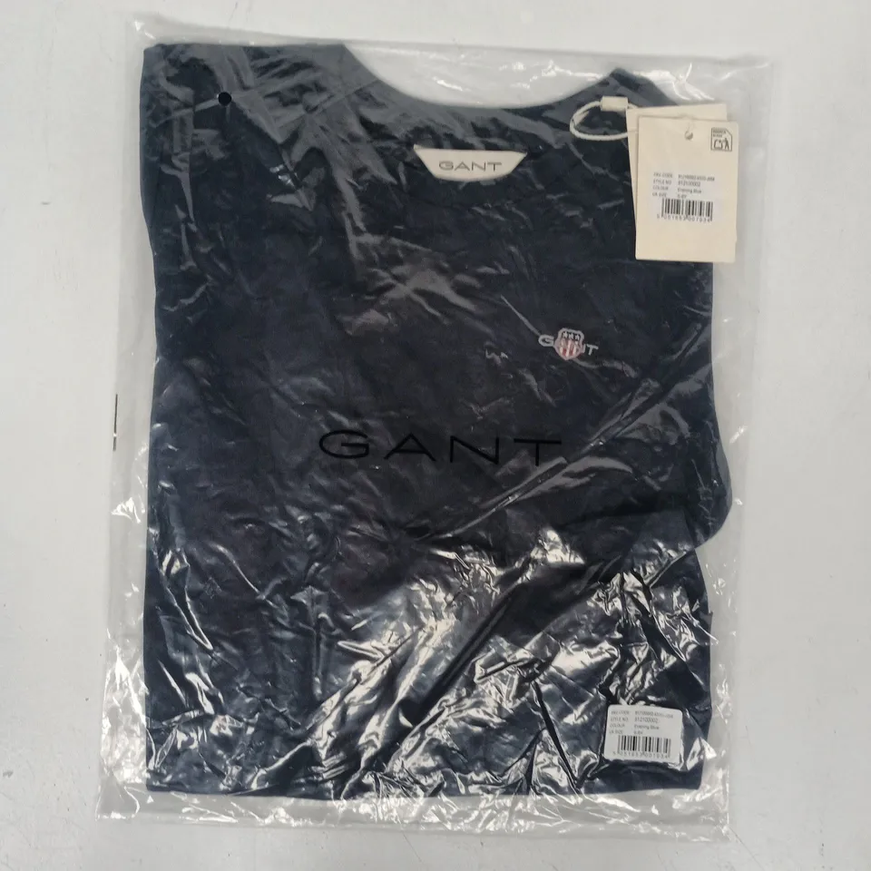 BAGGED GANT KID'S T-SHIRT IN EVENING BLUE SIZE 5-6 YEARS