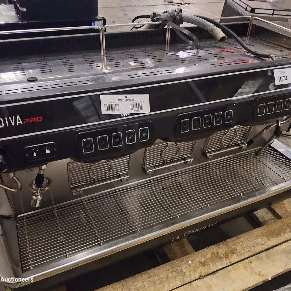 DIVA PRO 3 STATION BARRISTER COFFEE MACHINE