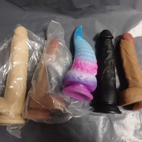 LOT OF 5 ASSORTED DILDOS IN VARIOUS SIZES