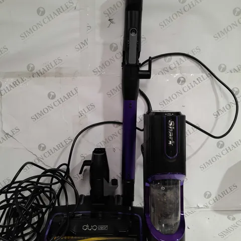 BOXED SHARK CORDED DUOCLEAN VACUUM CLEANER
