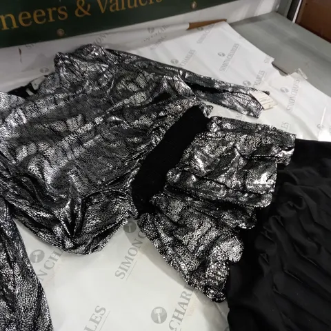 LOT OF 6 RONNIE SILVER DRESS - SIZE UNSPECIFIED