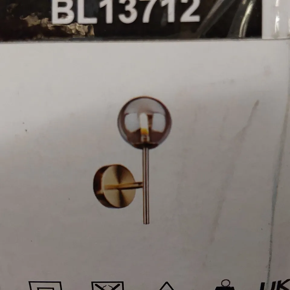 BOXED HOLDEN LAMP BASE SHADE GOLD (1 BOX)
