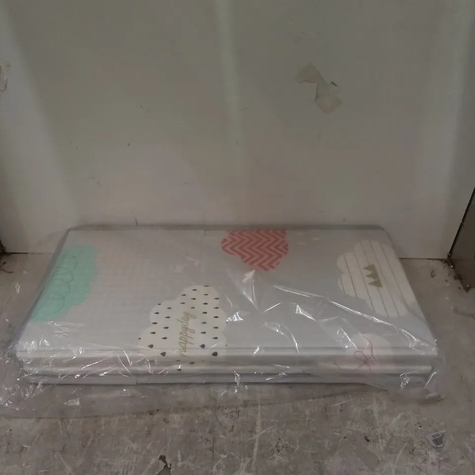 BOXED CPC CHILDRENS PLAY MAT