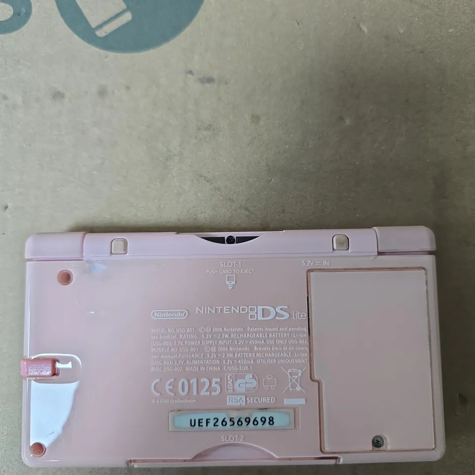 NINTENDO DS LITE PINK HANDHELD CONSOLE (WITH STYLUS)