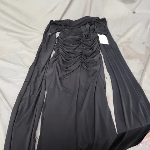 CLUB L LONDON BLACK BOAT-NECK MAXI DRESS WITH OPEN BACK & CAPE SLEEVES  – UK 8 (EU 36)