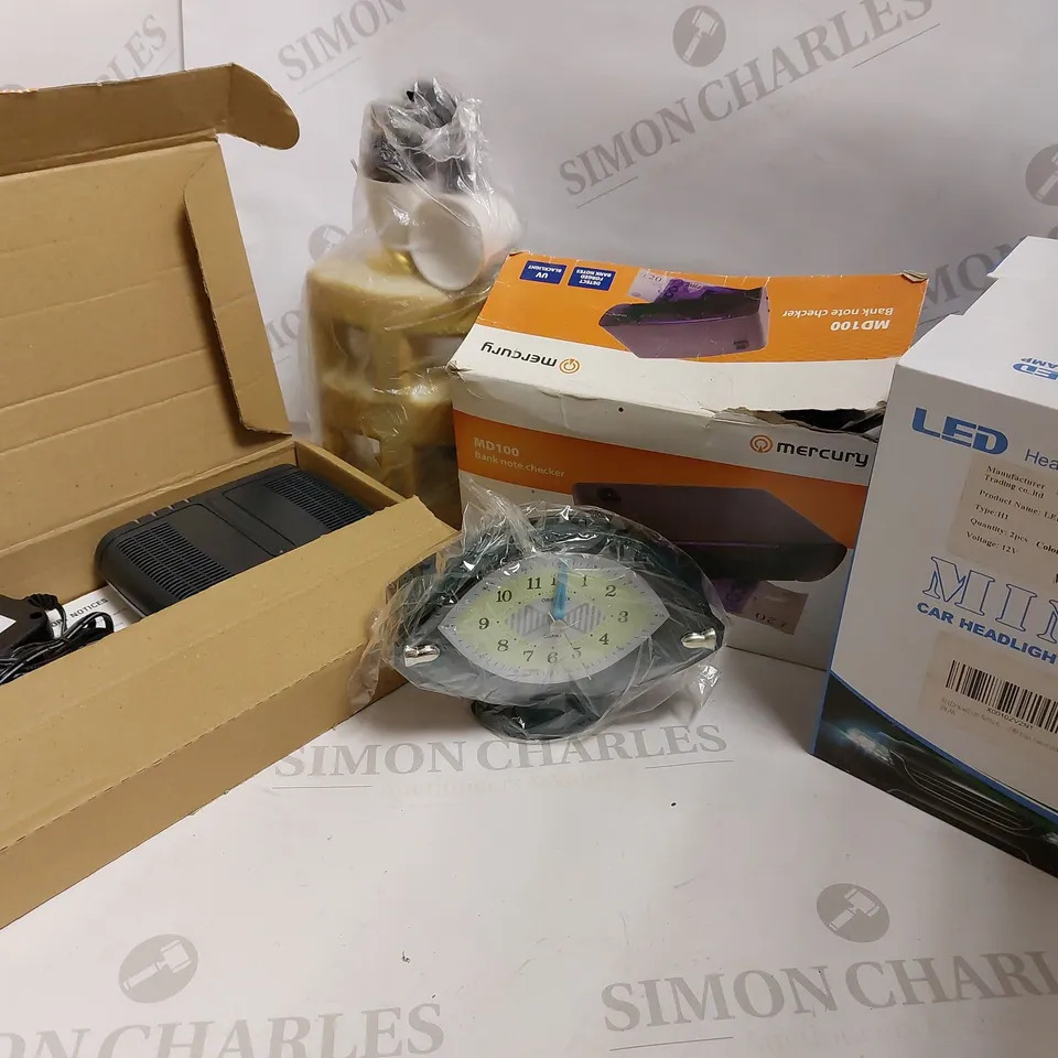 LOT OF 6 ITEMS INCLUDING QUARTZ CLOCK, MERCURY BANK NOTE CHECKER, 3 MINI LED CAR HEADLIGHT LAMPS