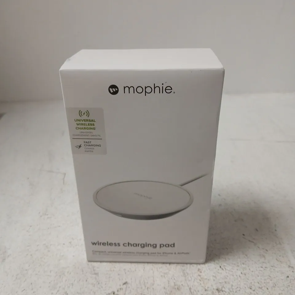 MOPHIE WIRELESS CHARGING PAD – UNIVERSAL, BOXED