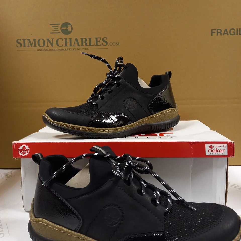 RIEKER HIKING LACE TRAINER SIZE 6.5