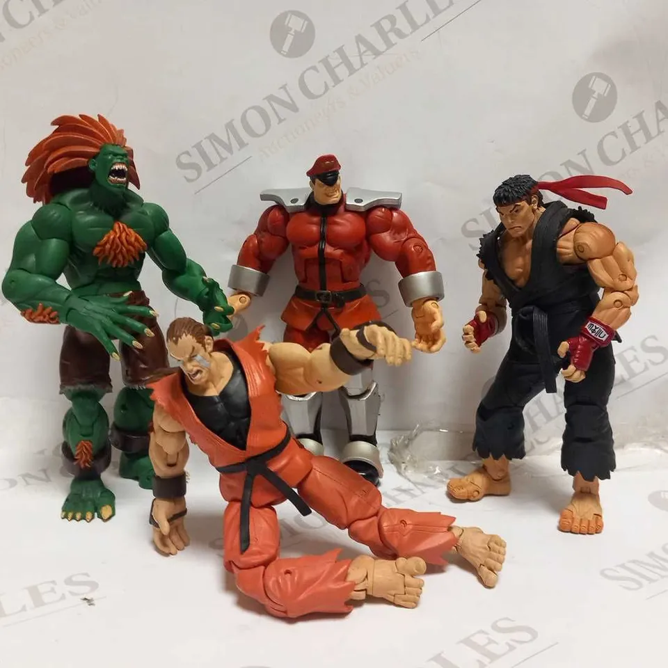 APPROXIMATELY 11 ASSORTED STREET FIGHTER ACTION FIGURES AND ASSORTED PARTS TO INCLUDE; 