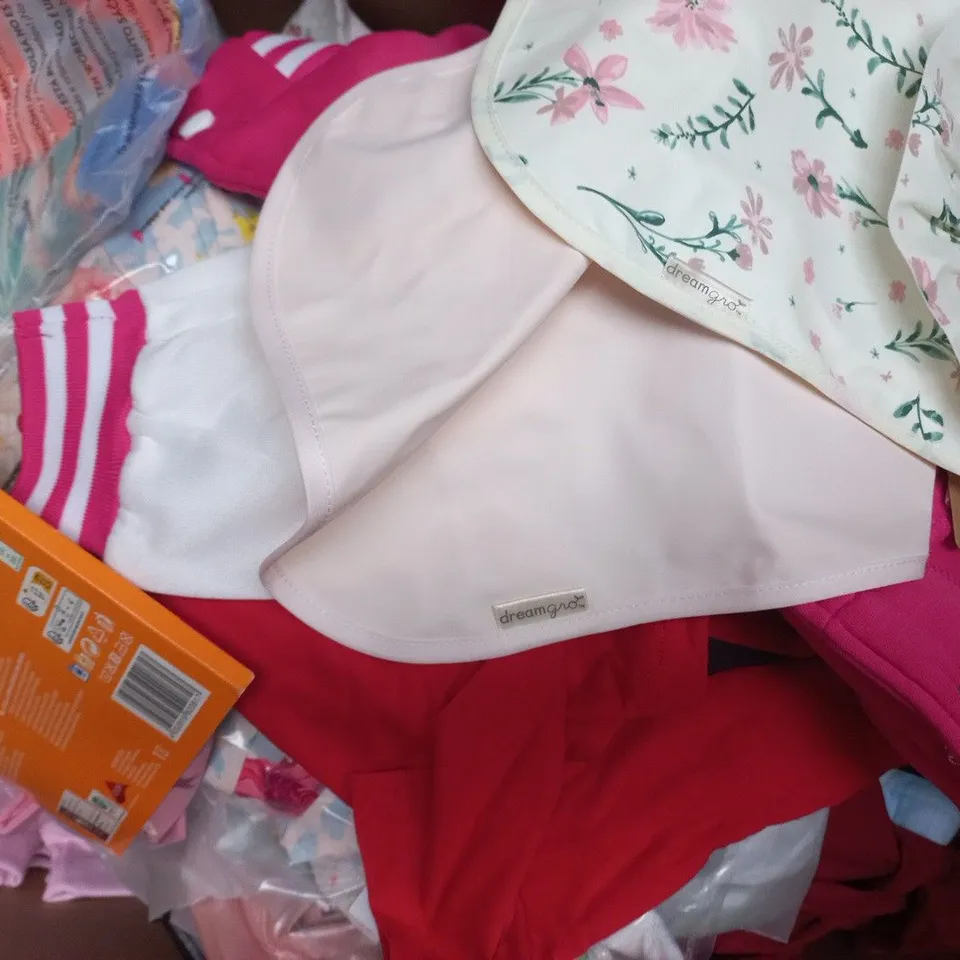 APPROXIMATELY 20 ASSORTED KID'S CLOTHING AND FASHION PRODUCTS IN VARIOUS STYLES AND SIZES - COLLECTION ONLY
