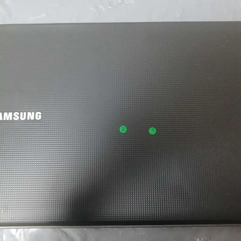 SAMSUNG R530/R730/R540	15 INCH	CELERON P4500 1.87GHZ