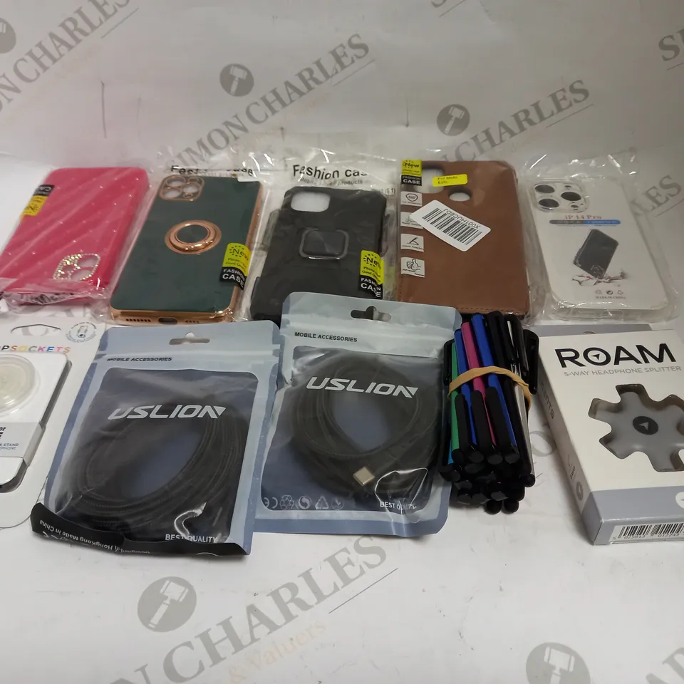 BOX OF APPROXIMATELY 25 ASSORTED MOBILE PHONE/TABLET ACCESSORIES TO INCLUDE PHONE CASES, STYLUS PENS, HEADPHONE SPLITTER ETC 