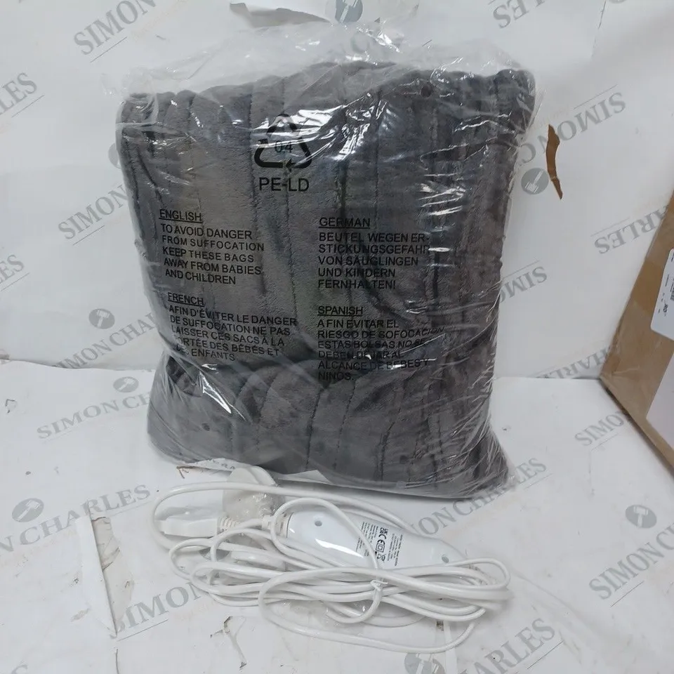 COZEE HOME VELVETSOFT HEATED THROW IN GREY