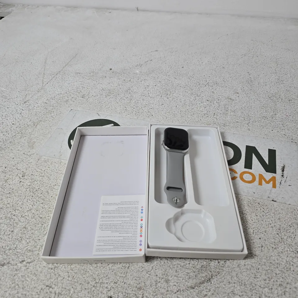 HWX PRO SMART WATCH – BOXED