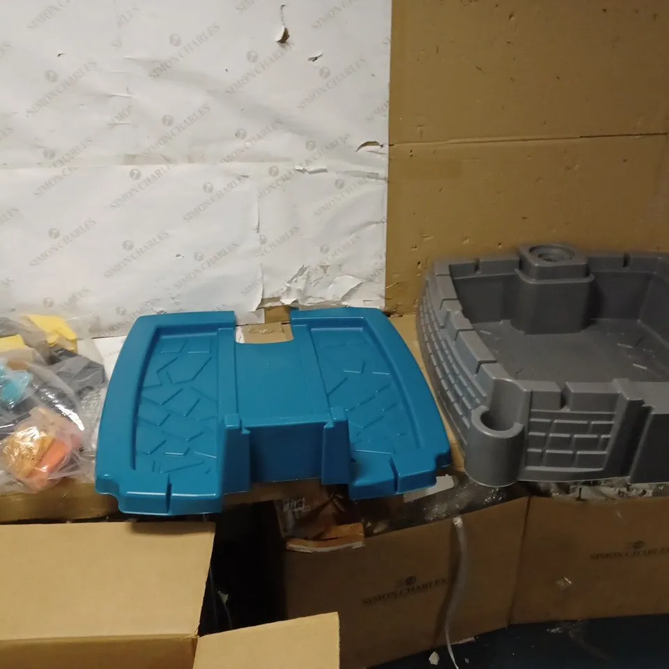 LITTLE TIKES DIRT DIGGERS EXCAVATOR SANDBOX  RRP £70