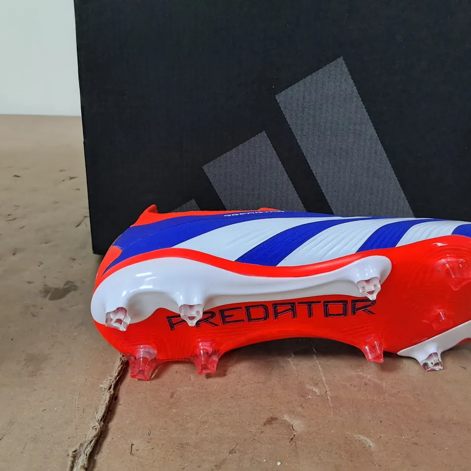 BOXED PAIR OF ADIDAS PREDATOR ELITE LL FOOTBALL BOOTS UK 11K