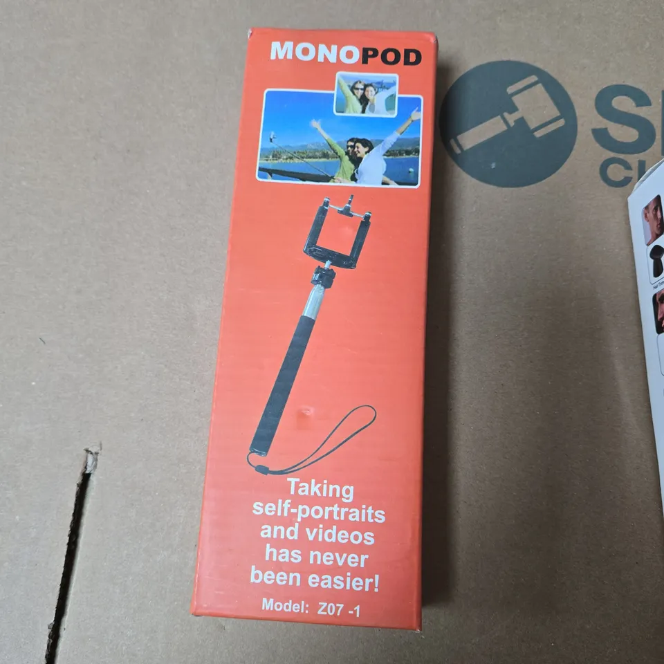 BOX OF APPROXIMATELY 25 ASSORTED ITEMS INCLUDING HAIR STRAIGHTENER SHAVER FOR LADIES AND MONOPOD SELFIE STICK 