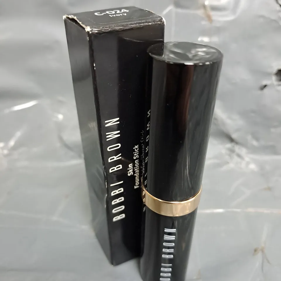 BOBBI BROWN SKIN FOUNDATION STICK C-024 IVORY (9G)