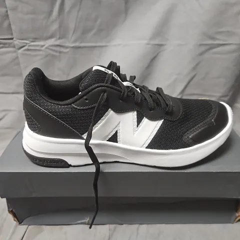 BOXED NEW BALANCE GK578BK BLACK TRAINERS β UK 4 (US 4.5)