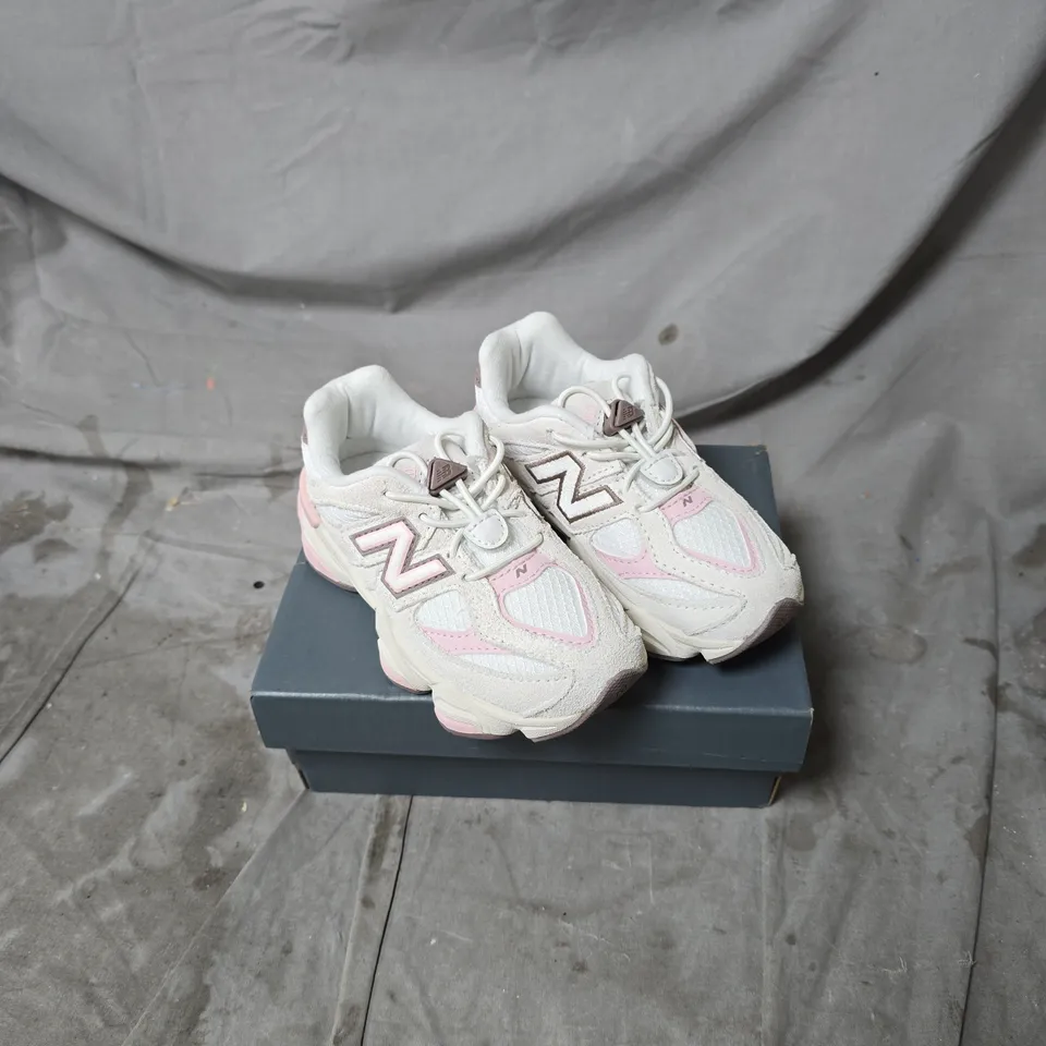 NEW BALANCE KIDS' SNEAKERS – WHITE WITH PINK ACCENTS KIDS 8.5