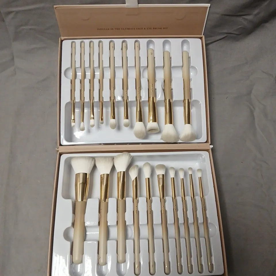 BOXED FYNE ART BEAUTY MAKEUP BRUSH SET