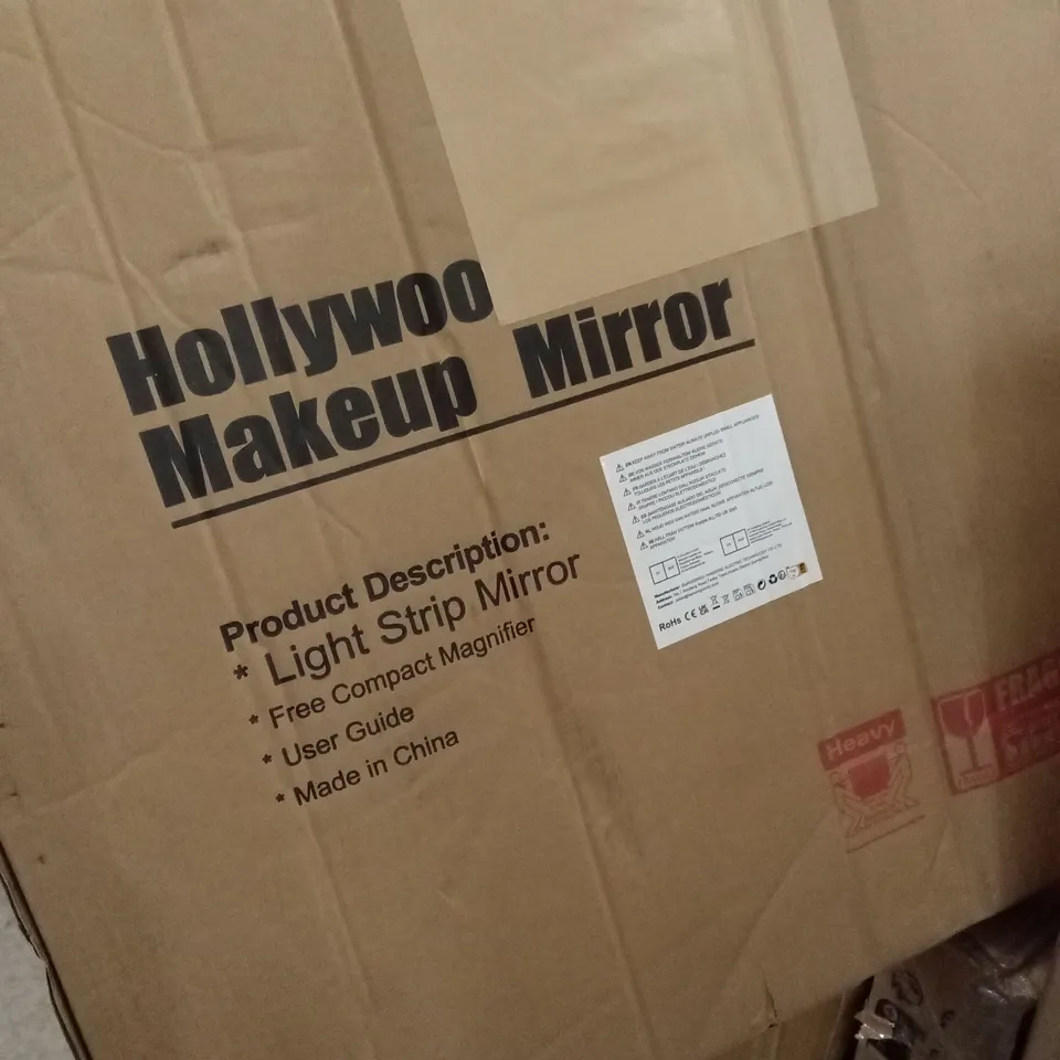 BOXED ROUND LED METAL MIRROR (1 BOX)
