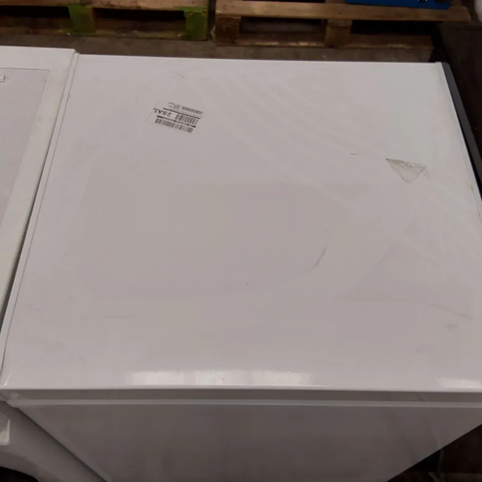 SWAN SR750130W 143L CHEST FREEZER - WHITE