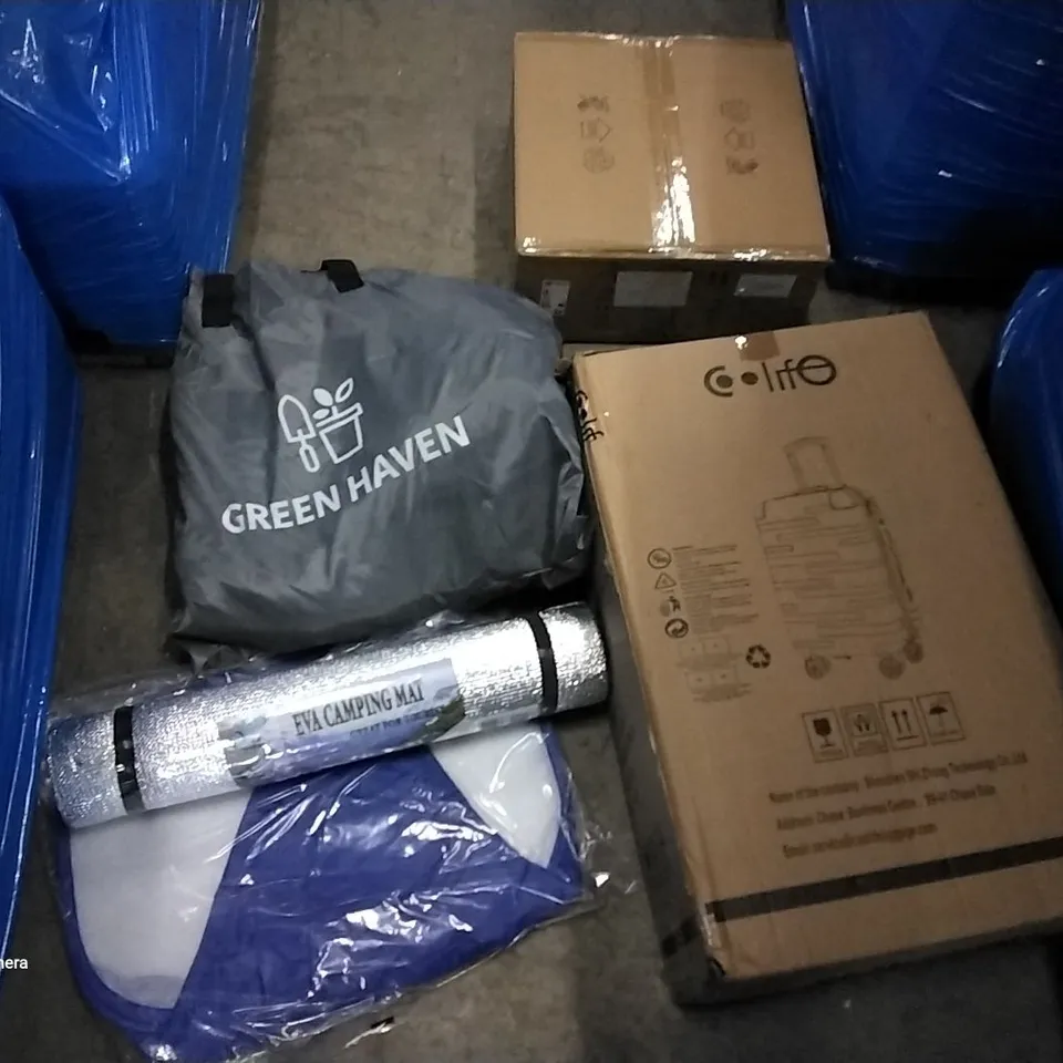 PALLET OF ASSORTED ITEMS INCLUDING COLIFE SUITCASE, GREEN HAVEN, EVA CAMPING MAT, CAR WINDOW SUN SHIELDS, WHITE CURTAIN RAILS