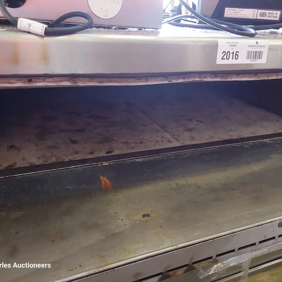LINCAT PIZZA OVEN PO69X