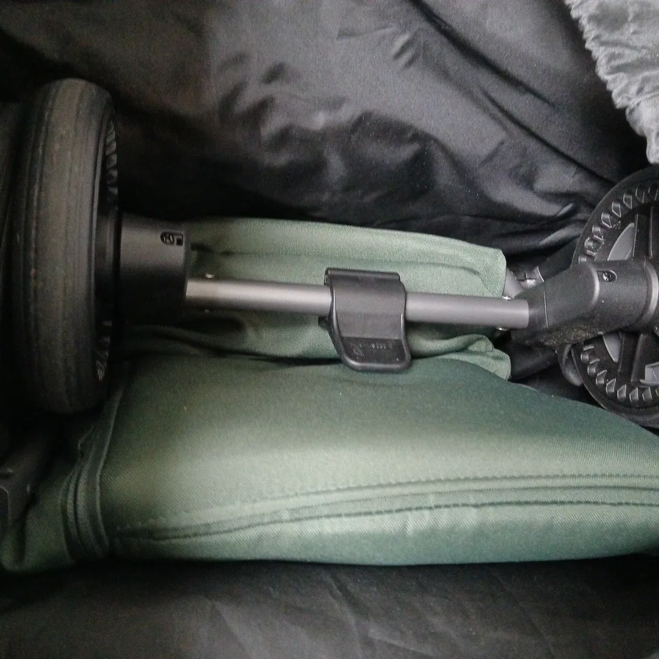 JOOLZ AER2 BUGGY - FOREST GREEN 