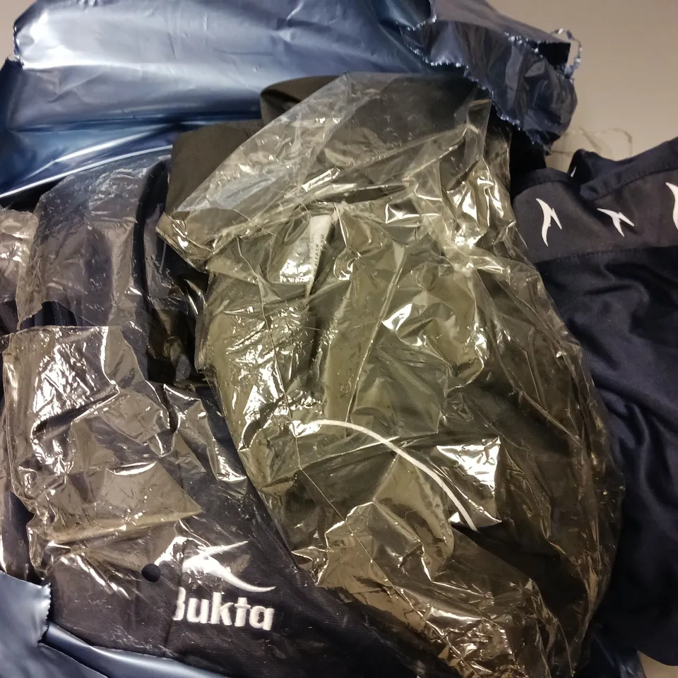 7 X BUKTA VINTAGE MENS TRACKSUIT BOTTOMS IN ASSORTED SIZES 