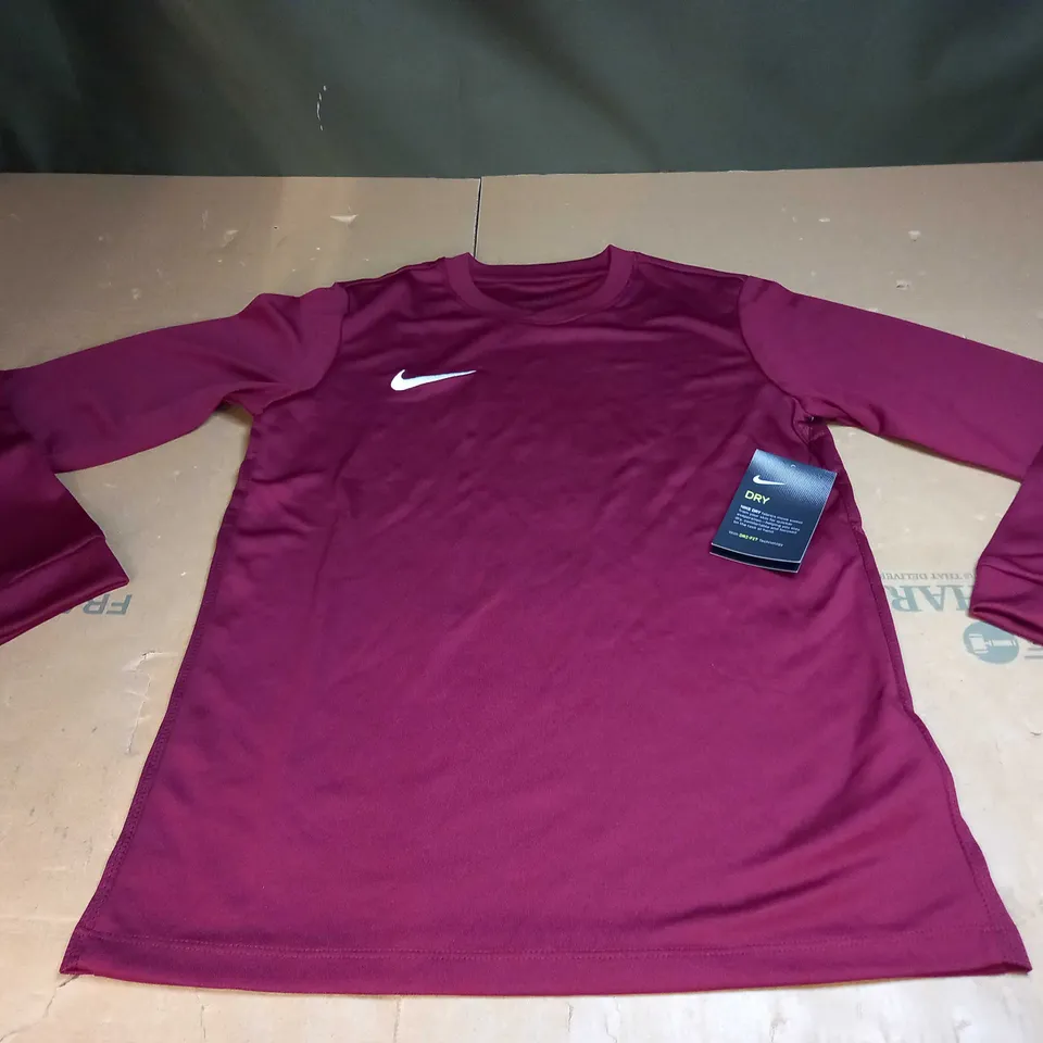 NIKE YOUTH UNISEX LONG SLEEVED SHIRT SIZE M