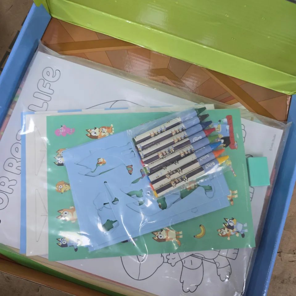 BOXED BLUEY LARGE ART SET