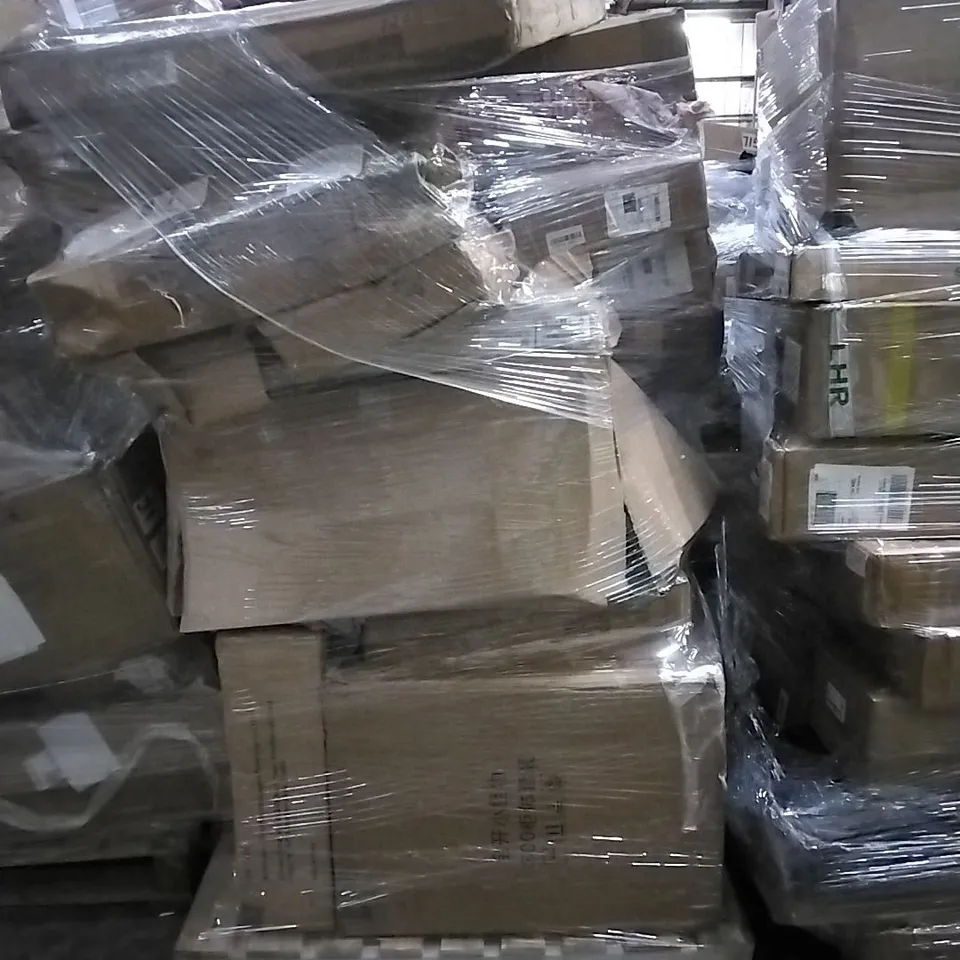 PALLET OF HOUSEHOLD ITEMS TO INCLUDE COMPUTER DESK, GAMING DESK, NEST OF LAMP TABLE AND OTHER ASSORTED ITEMS...