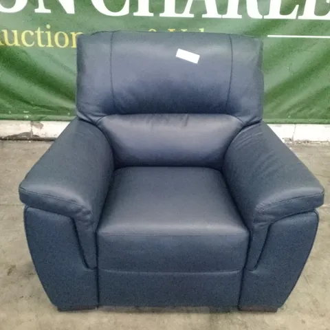 QUALITY ITALIAN DESIGNER VIRGILIO CHAIR WITH SMALL ARMS - BLACK LEATHER
