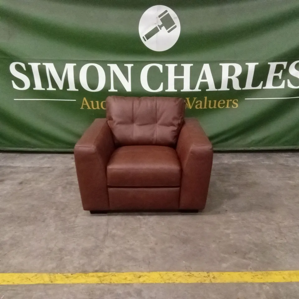 ARDEN ITALIAN LEATHER ARMCHAIR RRP £999