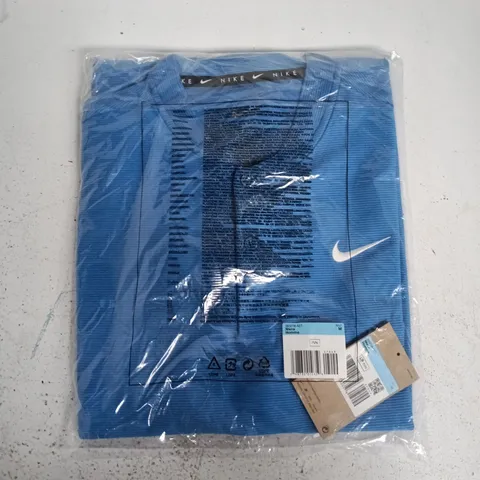 BAGGED NIKE DRI-FIT VELOCITY BLADE POLO IN BLUE - MEDIUM