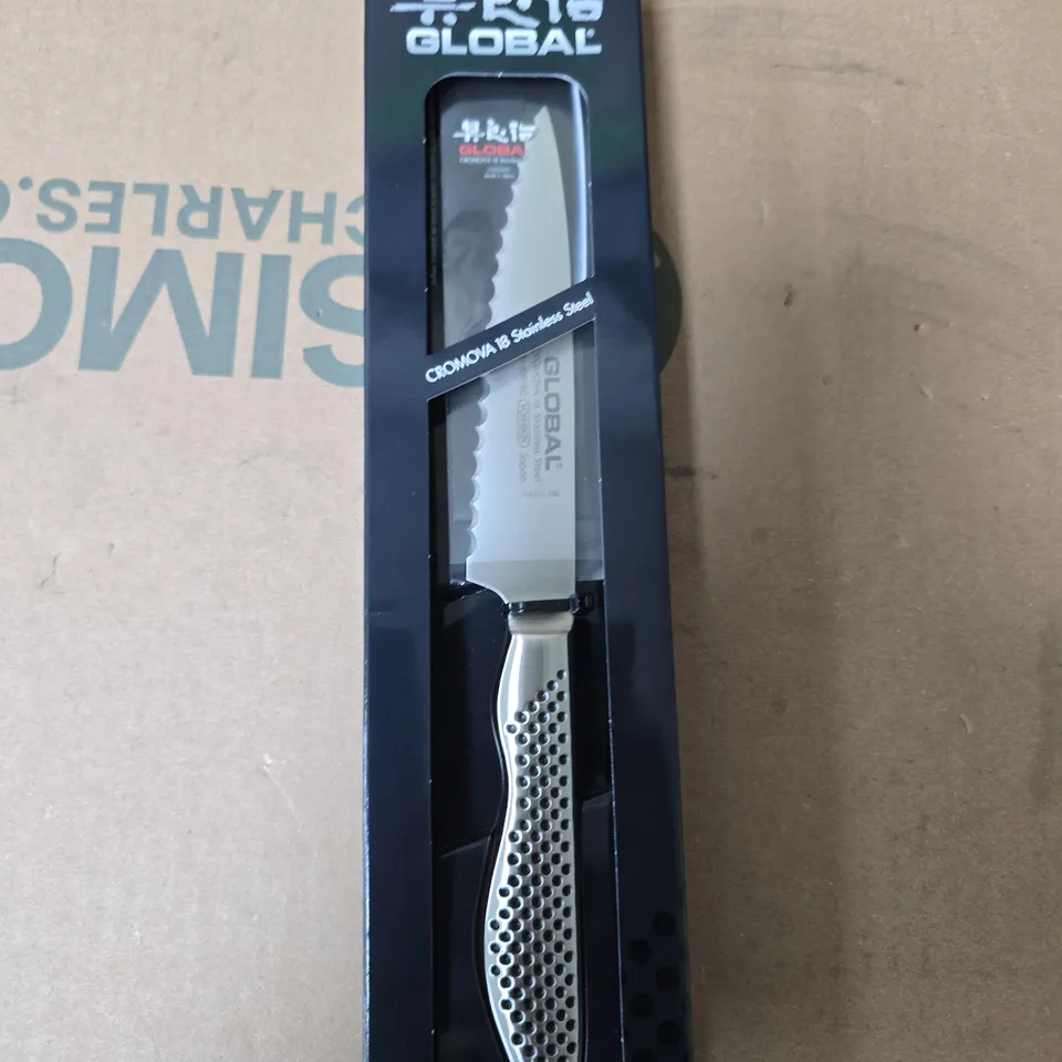 GLOBAL GS-108/SC 11.5CM UTILITY KNIFE, FULLY SCALLOPED – MADE IN JAPAN