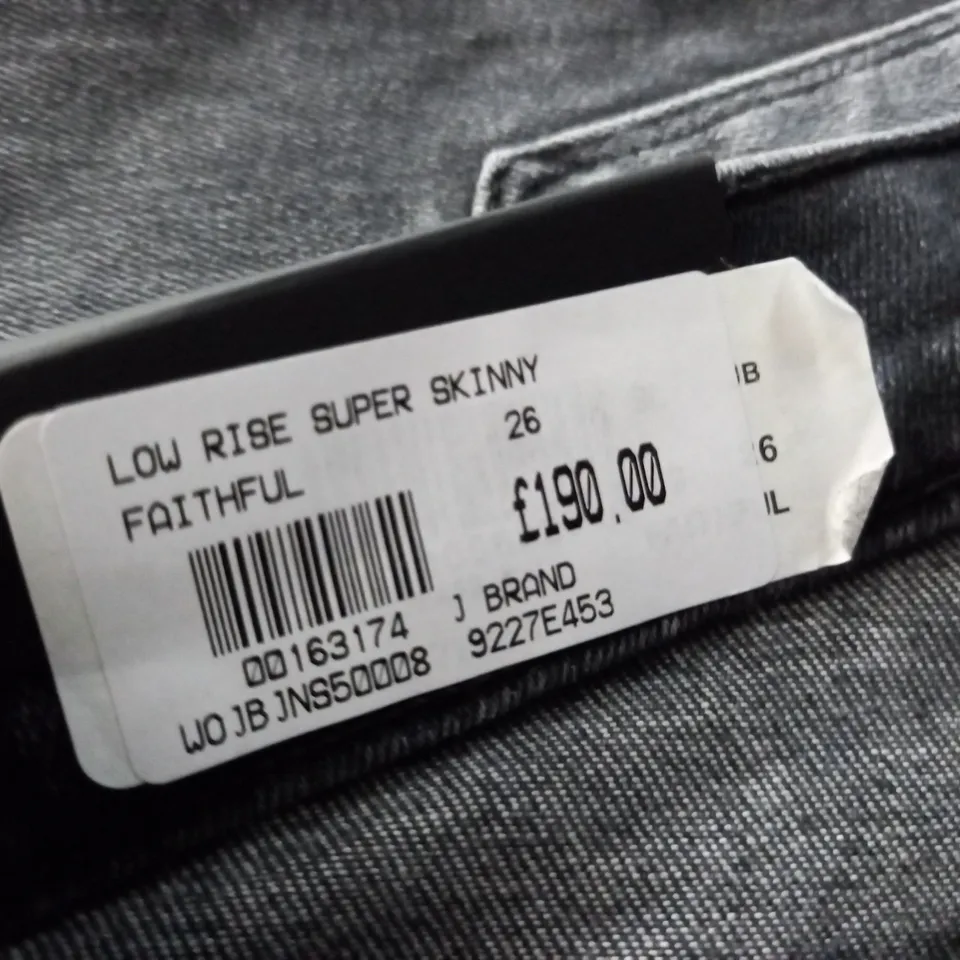 BRAND NEW J BRAND SKINNY CROP LOW RISE JEANS IN WASHED BLACK - 26