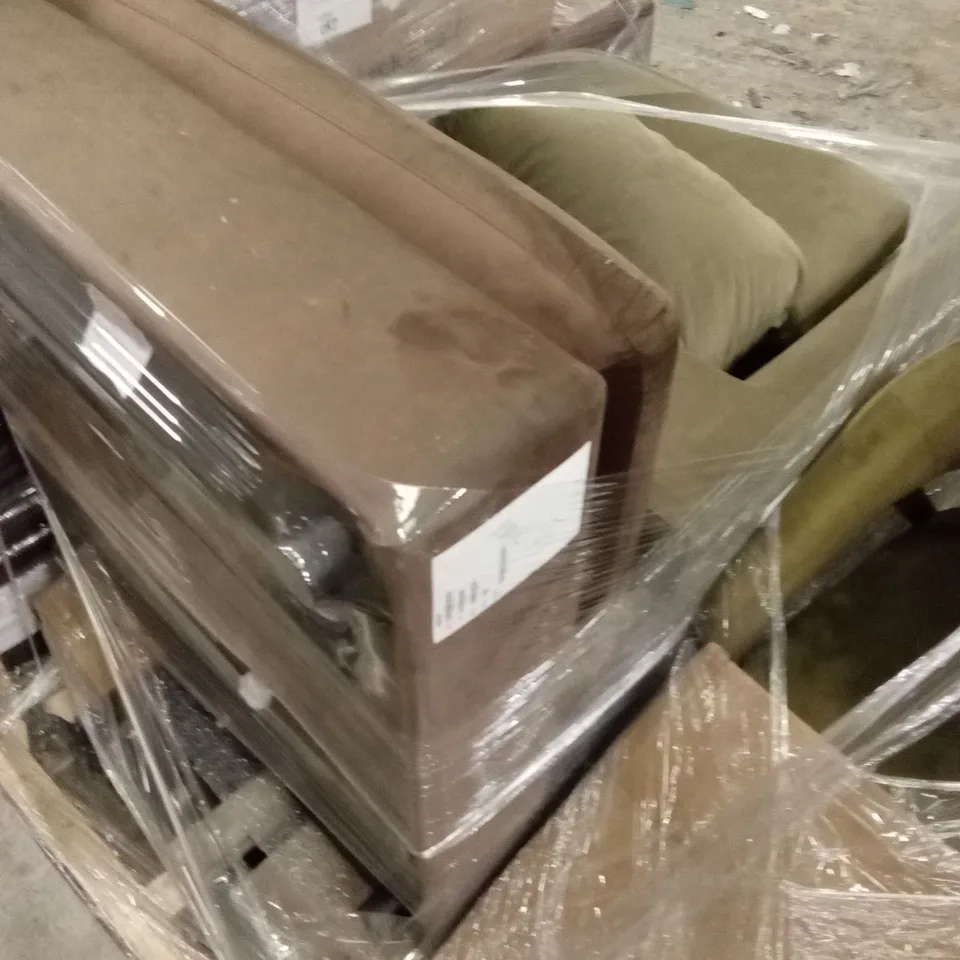PALLET OF ASSORTED INCOMPLETE SOFA & FURNITURE PARTS