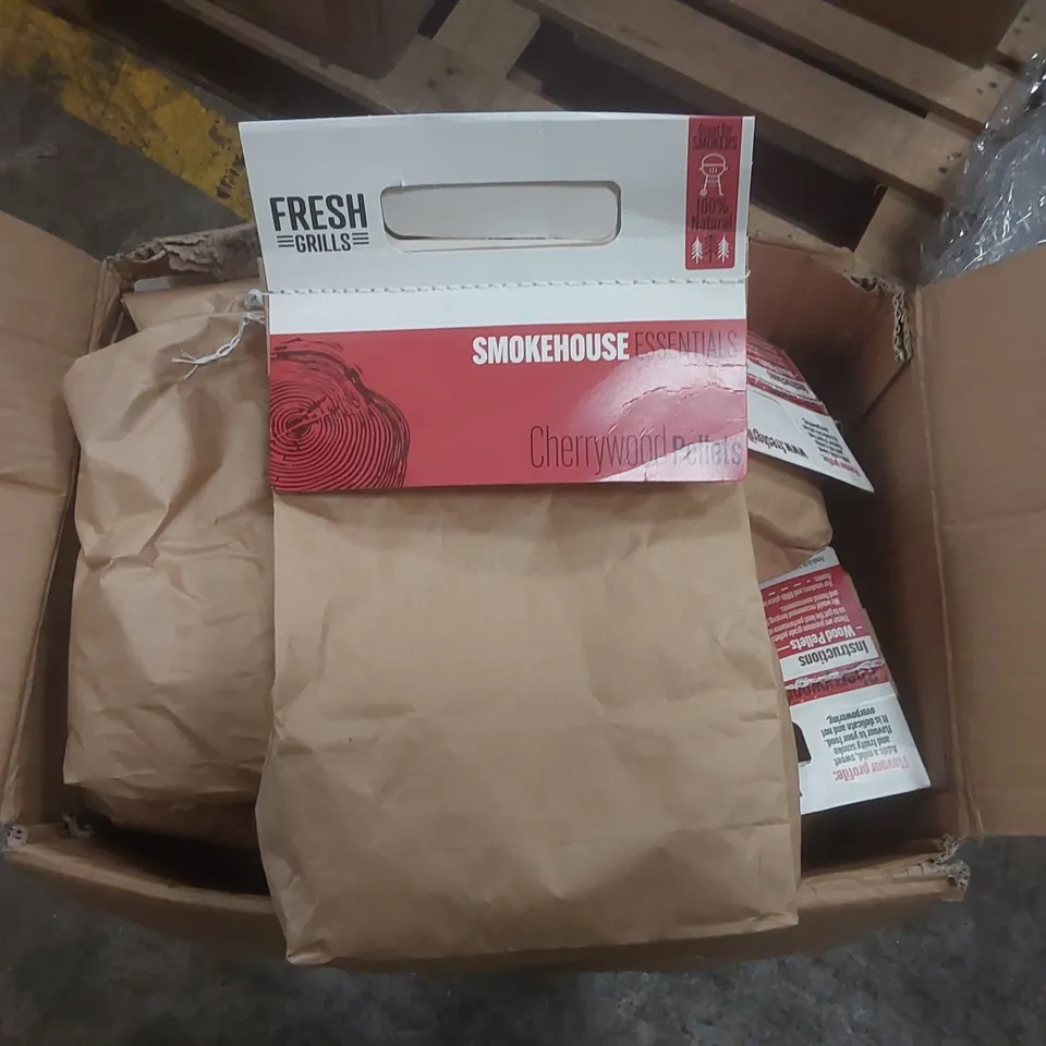 BOX CONTAINING APPROXIMATELY 15x BAGS OF FRESH GRILLS SMOKEHOUSE ESSENTIALS CHERRYWOOD PELLETS