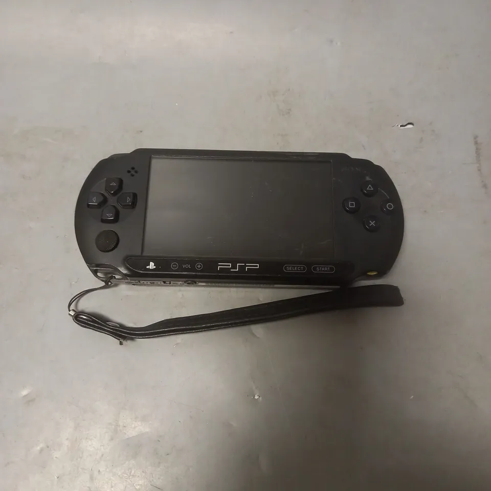 SONY PSP VIDEO GAME CONSOLE