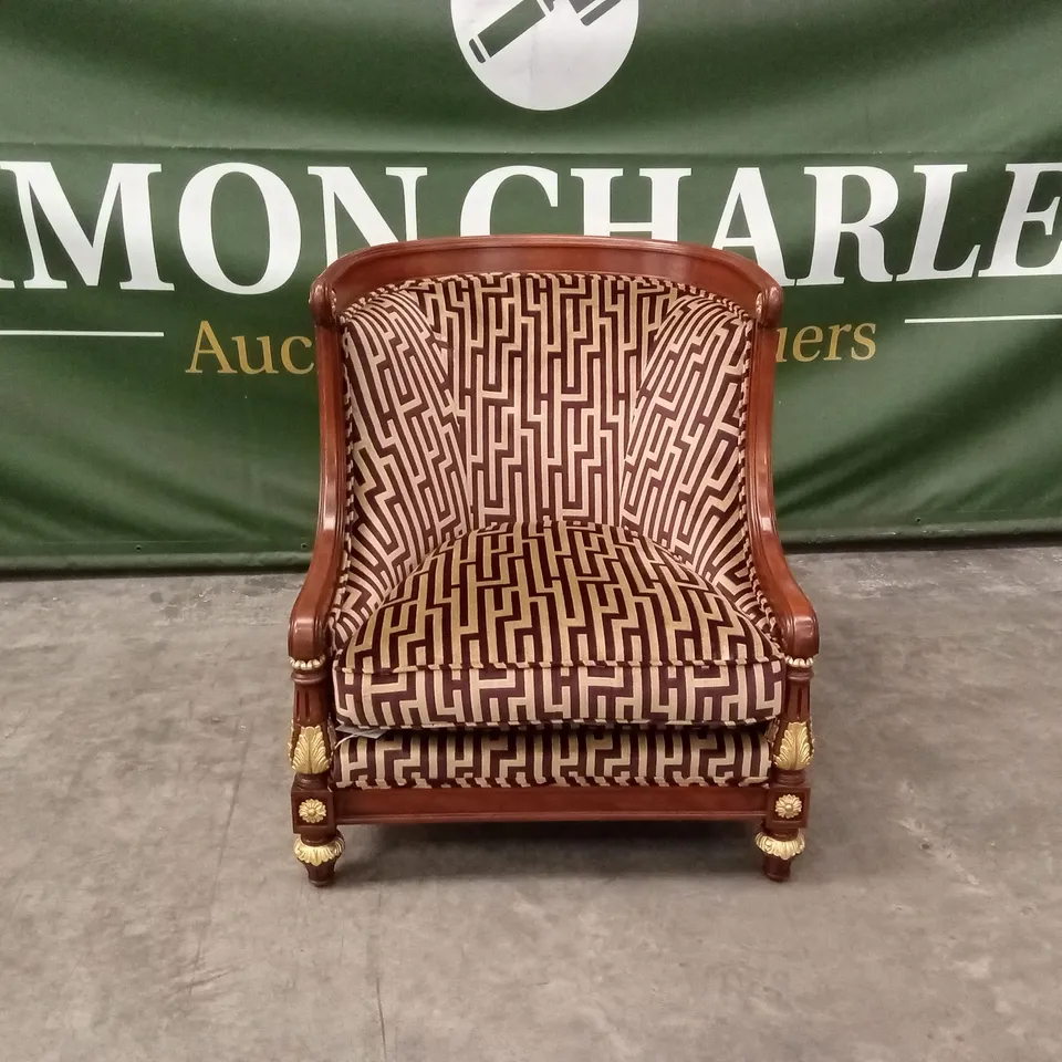 QUALITY HIGH-END DESIGNER HIGH-BACK LUXURY ACCENT CHAIR